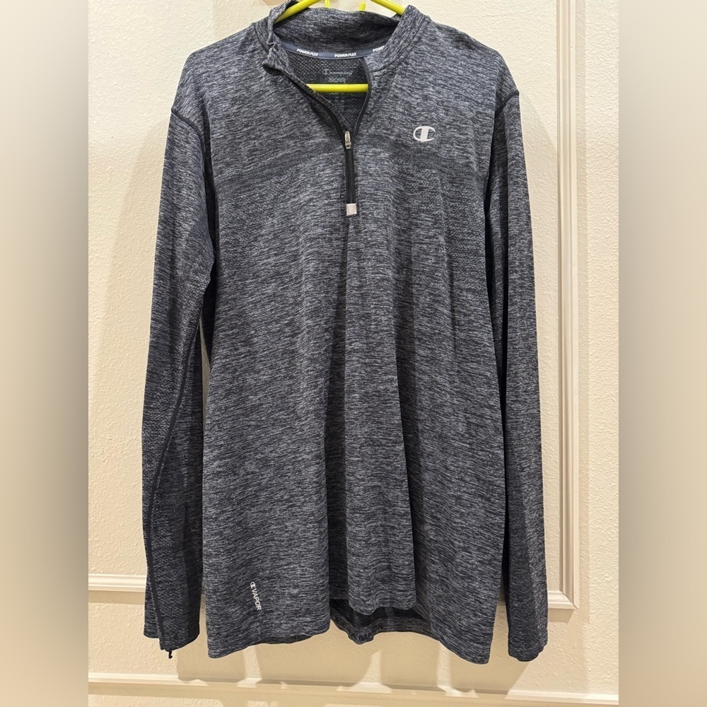 Champion Men’s XL Grey/Black sports long sleeve Quarter Zip pullover sweatshirt